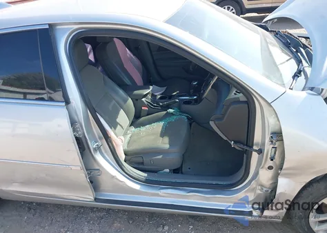 2015 Chevrolet Malibu 1Lt z USA, uszkodzony, nr VIN 1G11C5SLXFF299687